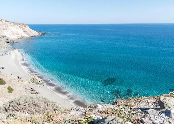 Thalassopetra In Agia Kyriaki